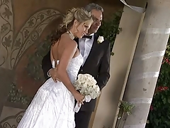 Жених трахнул свою невесту